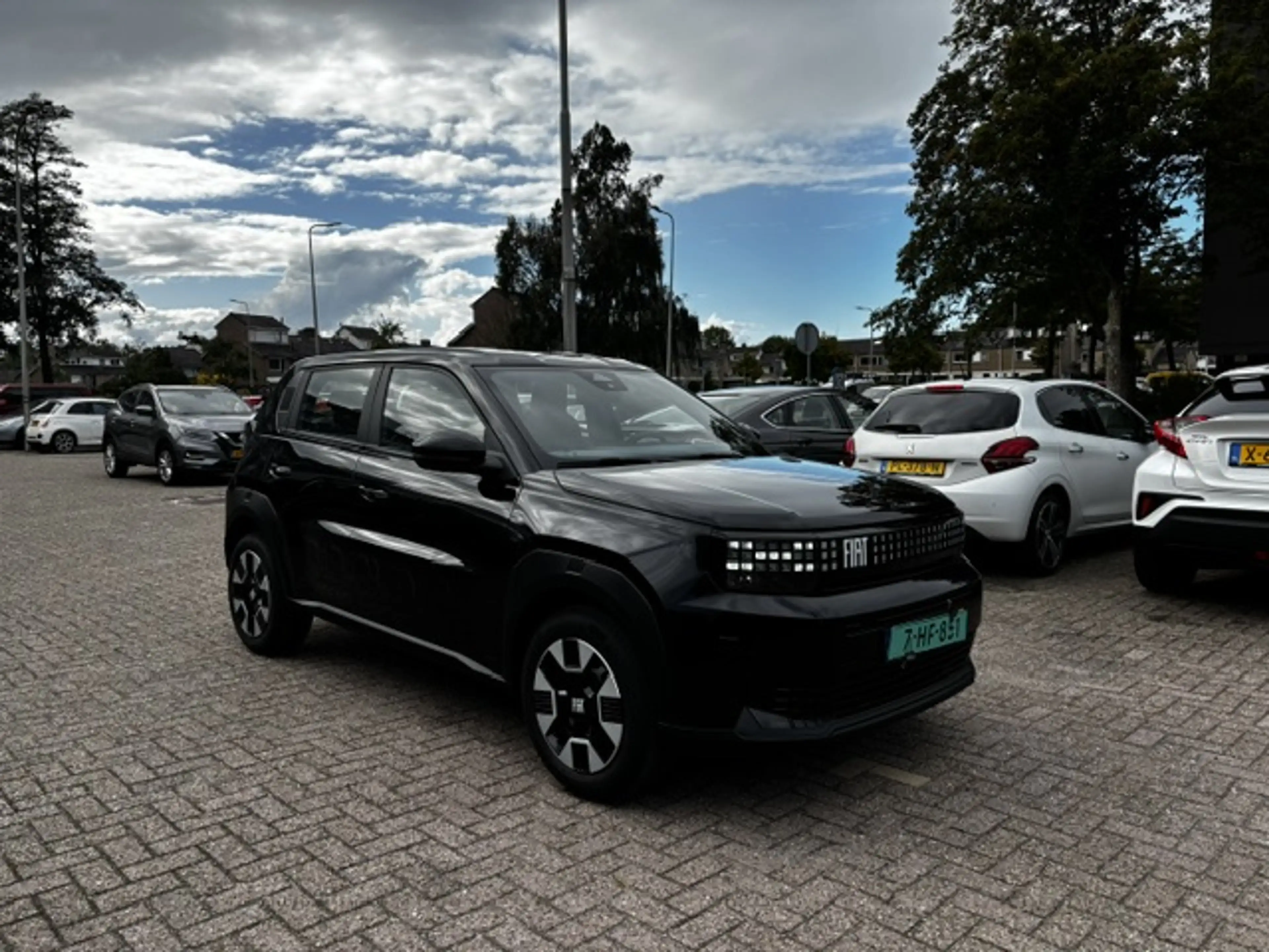 Fiat Grande Panda 1.2 Hybrid ICON — photo 2