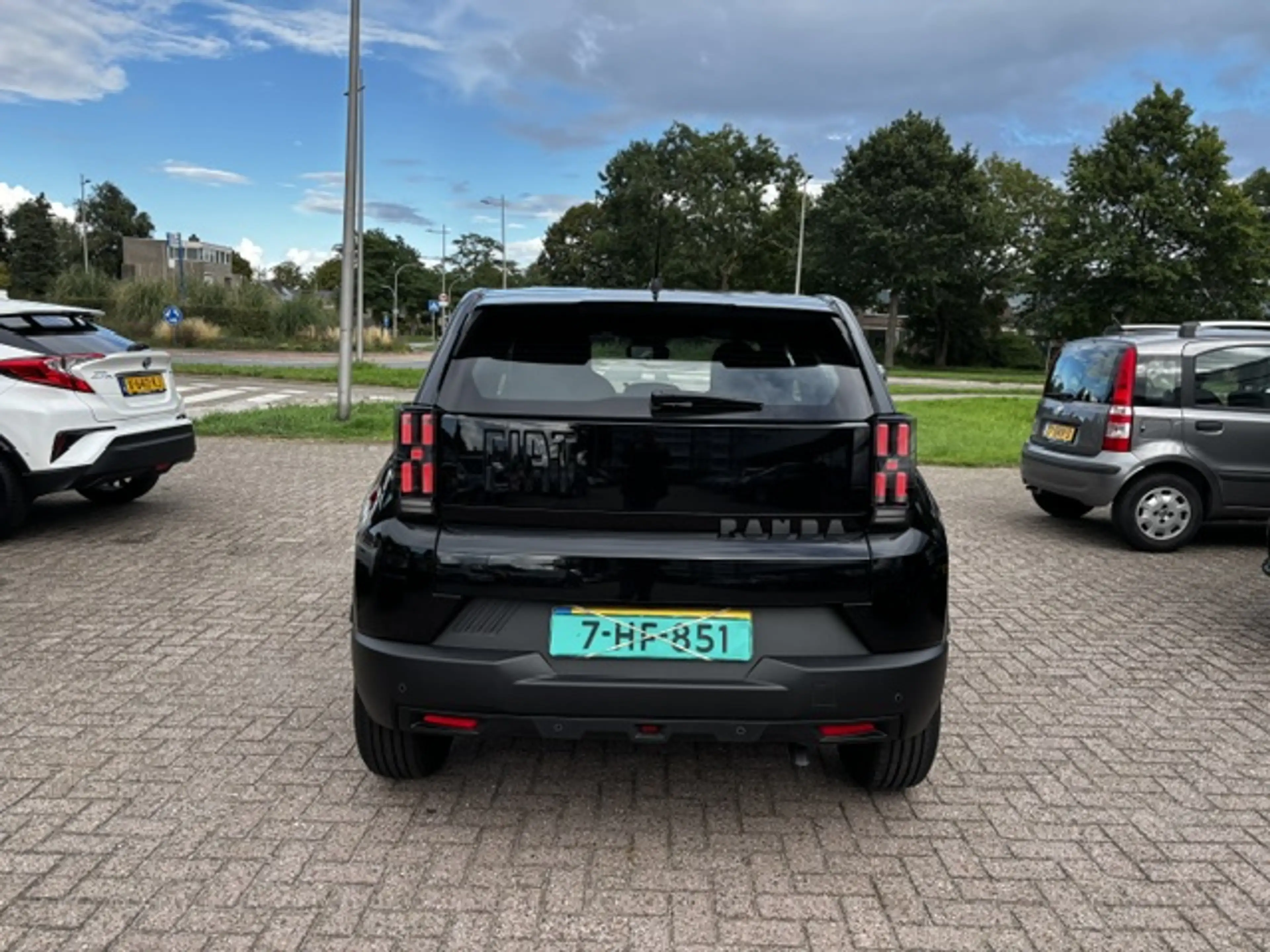 Fiat Grande Panda 1.2 Hybrid ICON — photo 3
