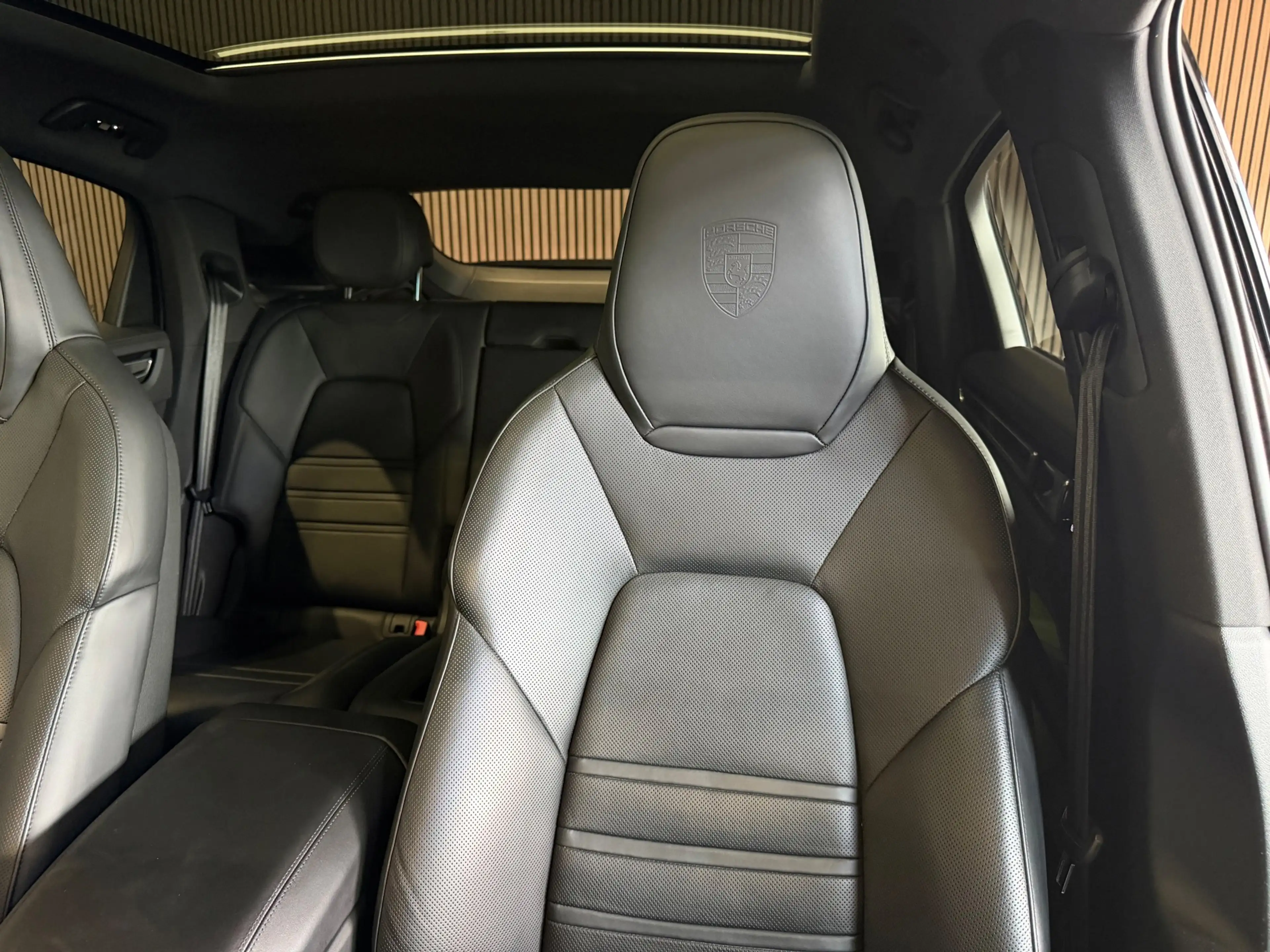 Porsche Cayenne Coupé 3.0 E-Hybrid|ACC|Bose Audio|Soft close|Stuur — photo 47