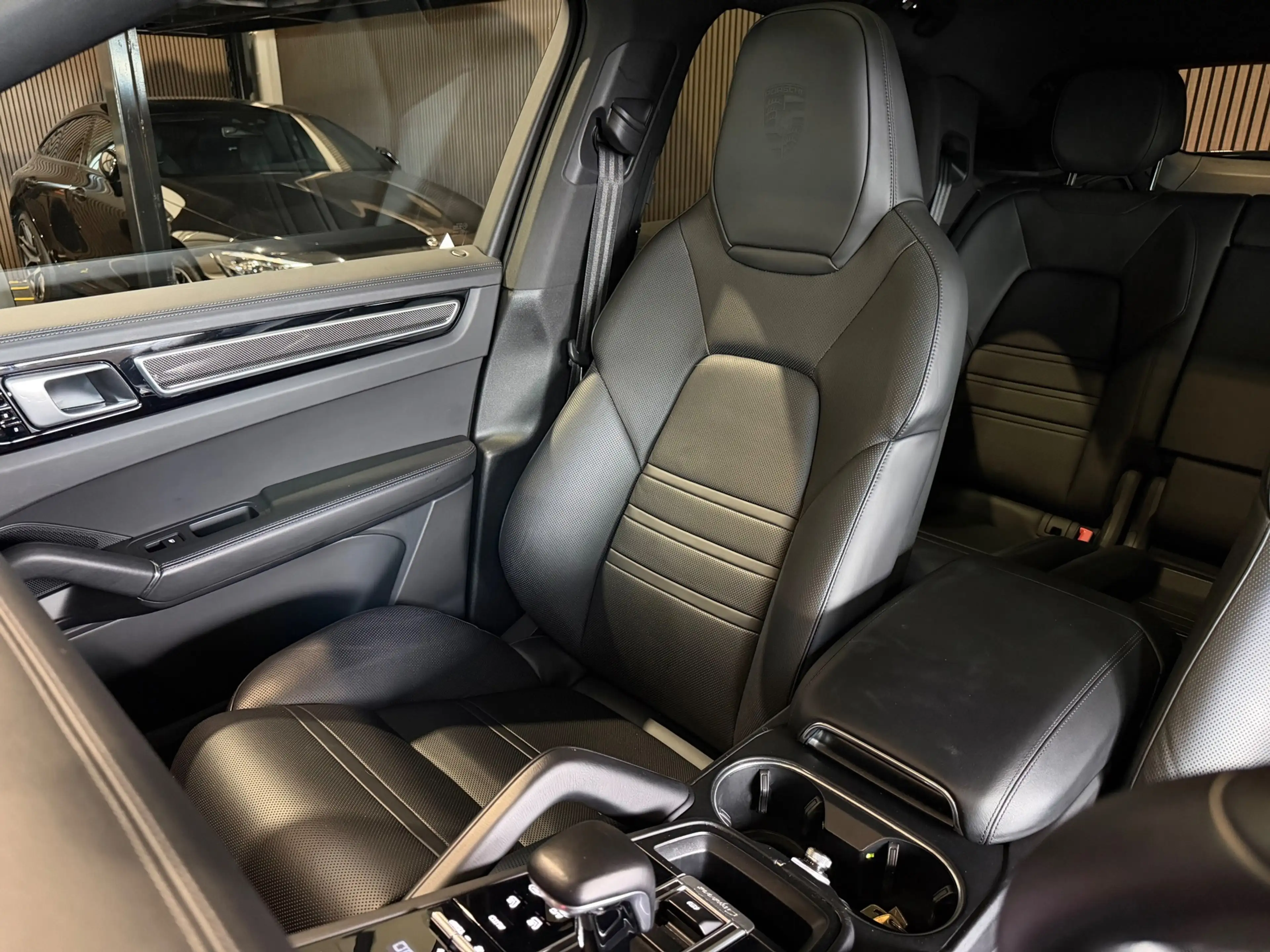 Porsche Cayenne Coupé 3.0 E-Hybrid|ACC|Bose Audio|Soft close|Stuur — photo 49