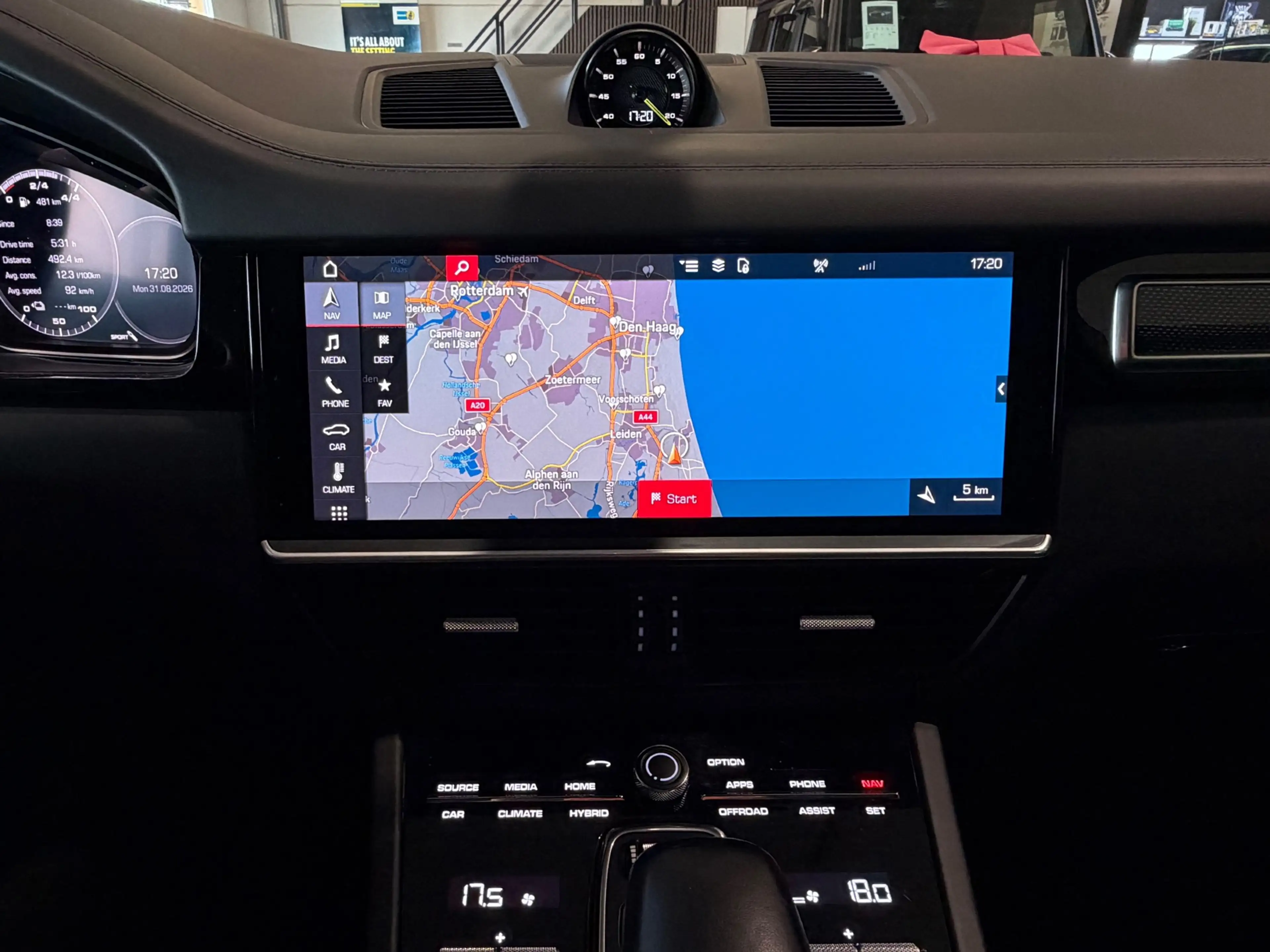 Porsche Cayenne Coupé 3.0 E-Hybrid|ACC|Bose Audio|Soft close|Stuur — photo 42