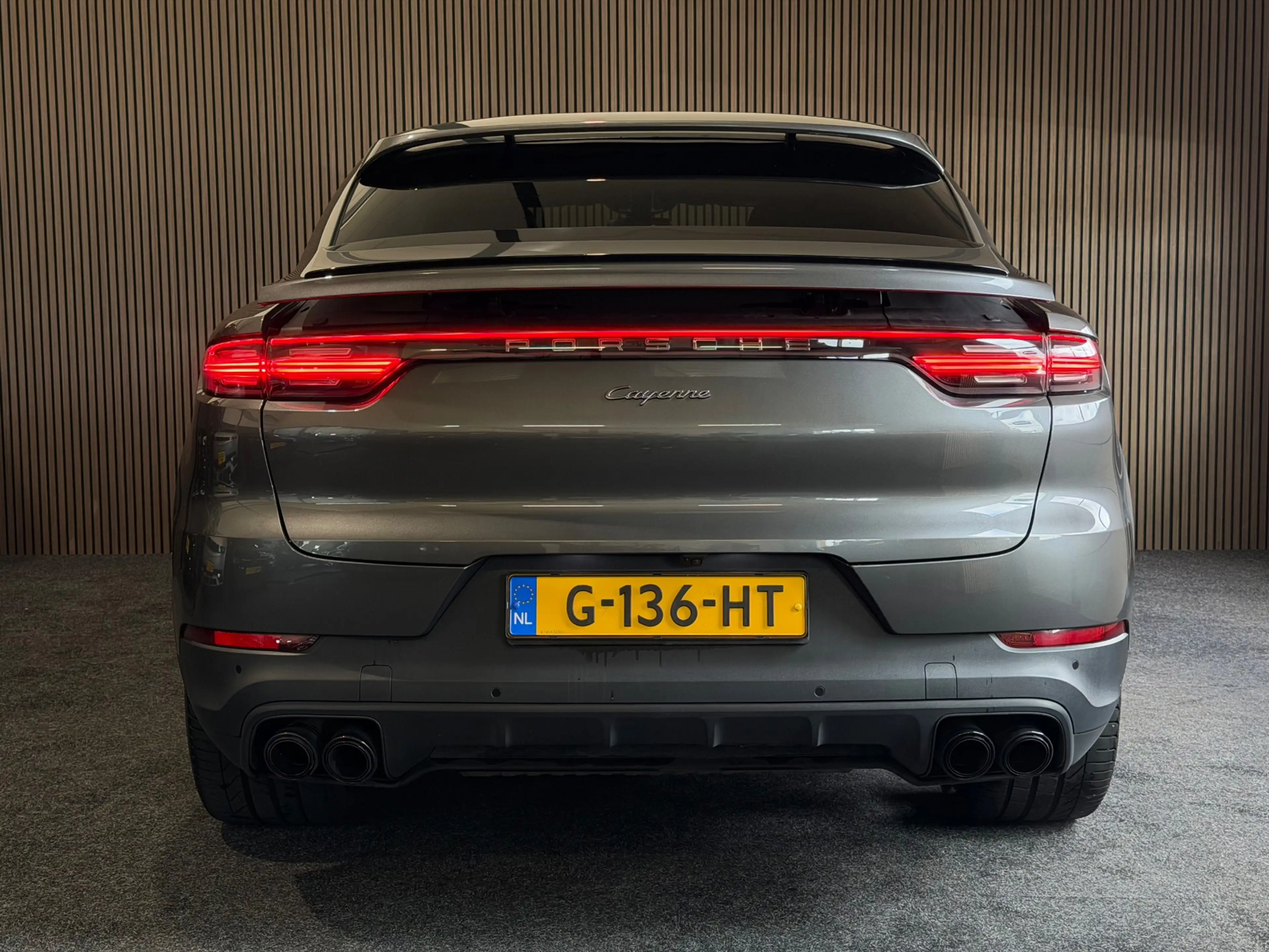 Porsche Cayenne Coupé 3.0 E-Hybrid|ACC|Bose Audio|Soft close|Stuur — photo 9