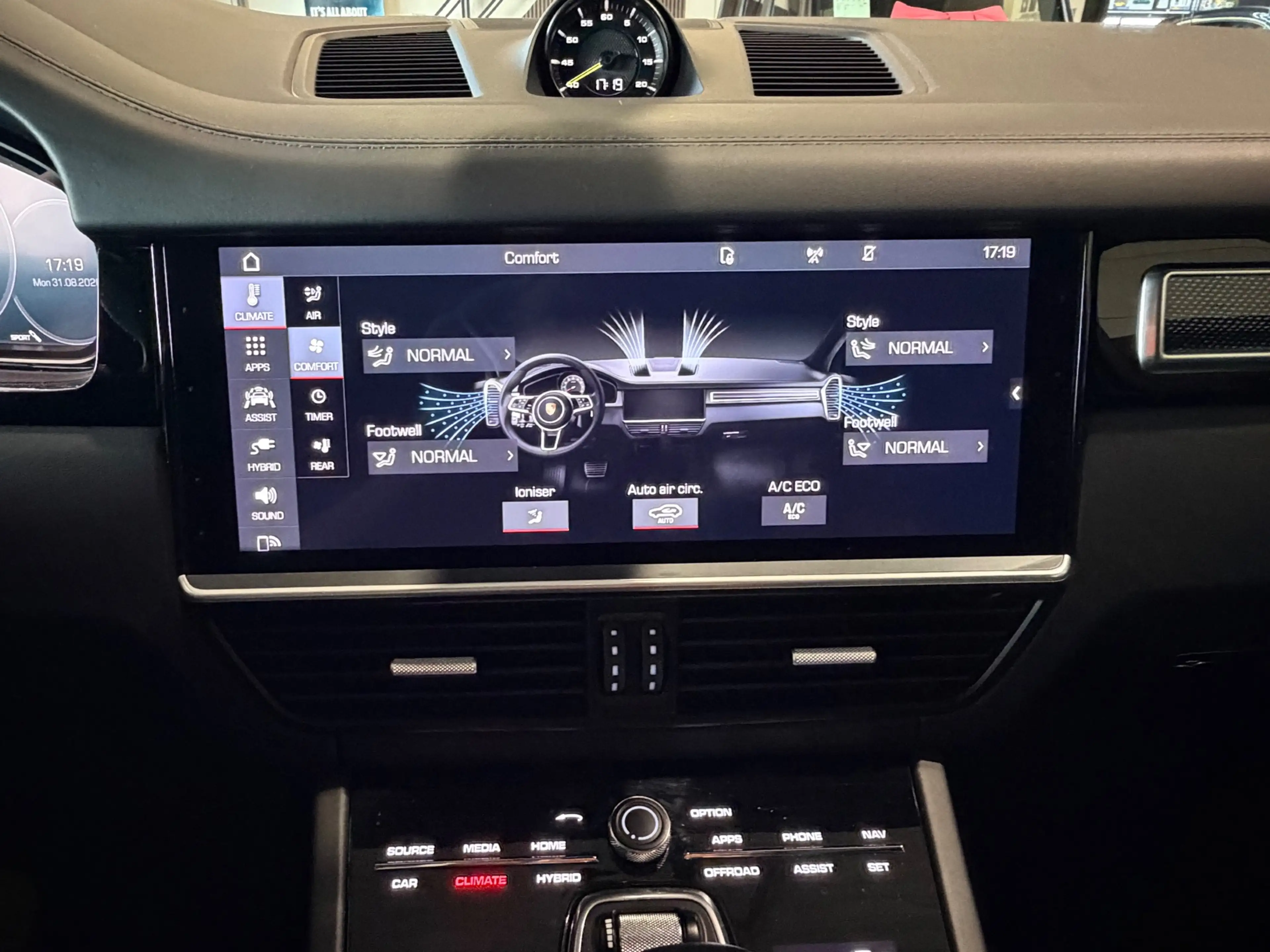 Porsche Cayenne Coupé 3.0 E-Hybrid|ACC|Bose Audio|Soft close|Stuur — photo 39