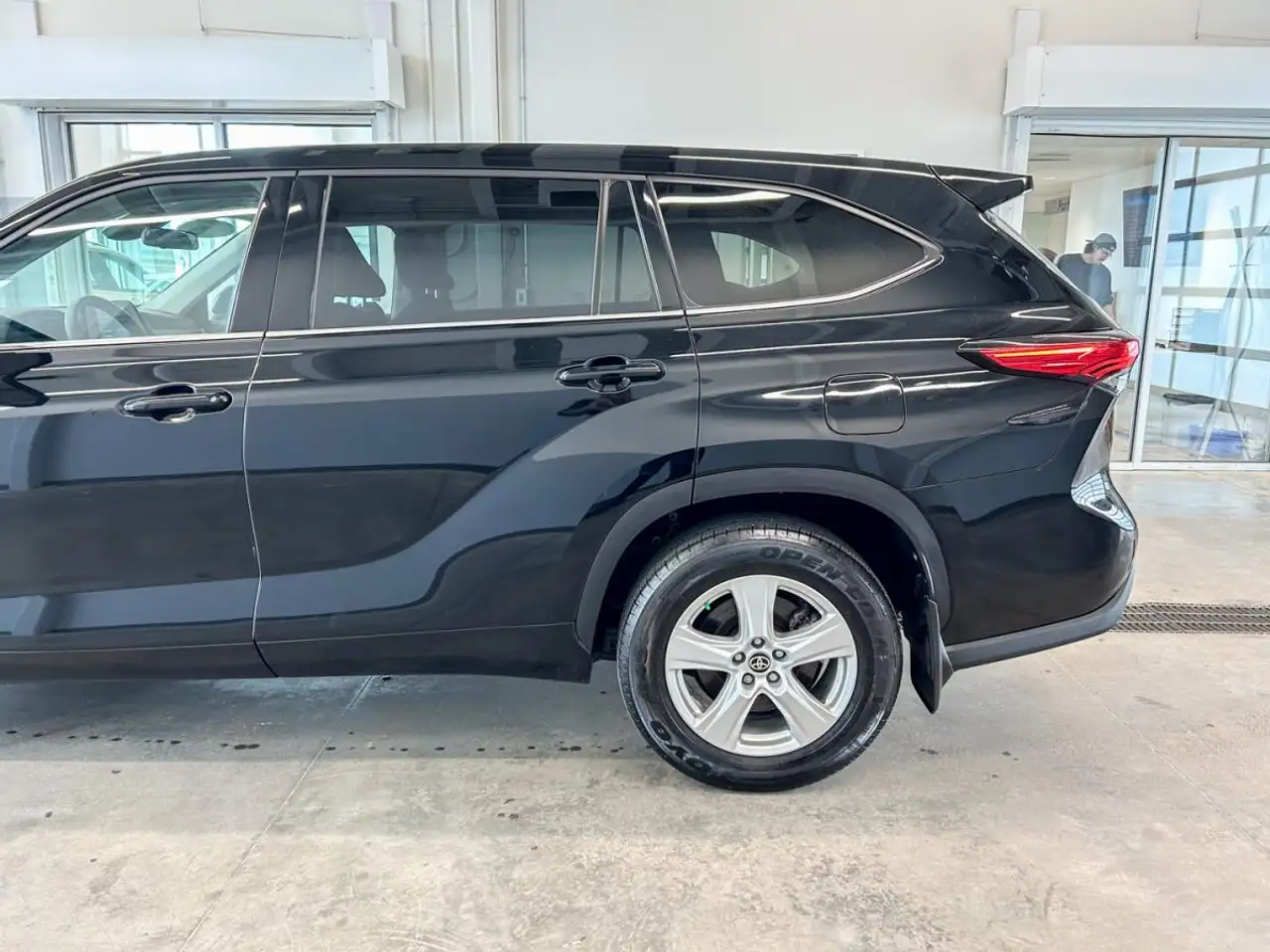 Toyota Highlander снимка Toyota Highlander