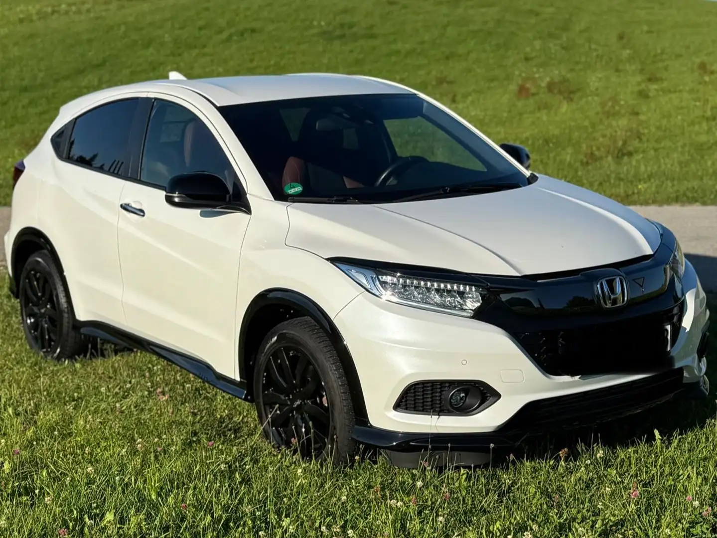 Honda HR-V HR-V 1.5 i-VTEC TURBO Sport Белый - 1
