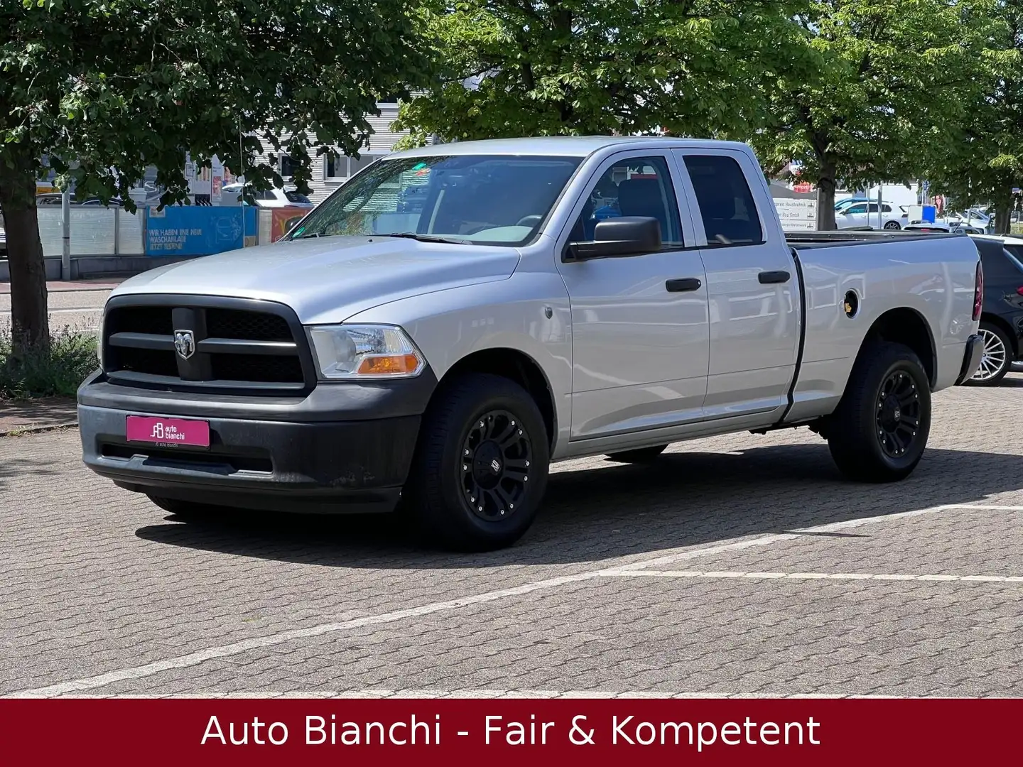 Dodge RAM 1500 Quad Cab 4X4 *3.0t.Anl *Bluetooth *Klim Srebrny - 1