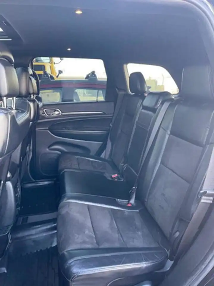 Jeep Grand Cherokee снимка Jeep Grand Cherokee