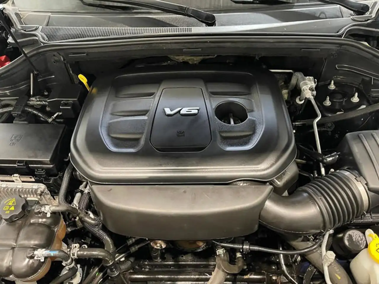 Jeep Grand Cherokee снимка Jeep Grand Cherokee