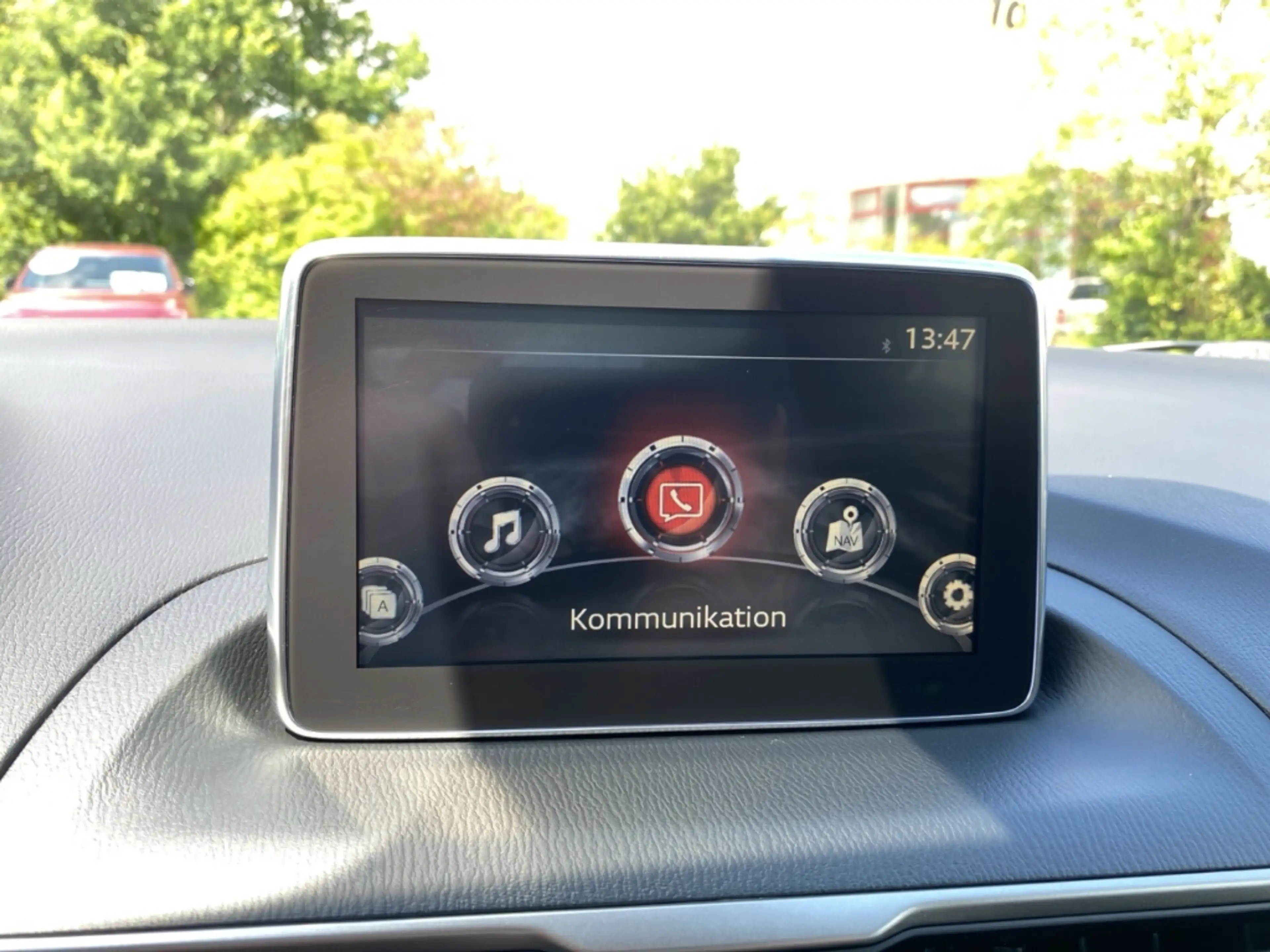 Mazda 3 NAKAMA SKYACTIVE-G 120 Nakama SHZ+KAMERA+NSW+DAB+ — photo 17