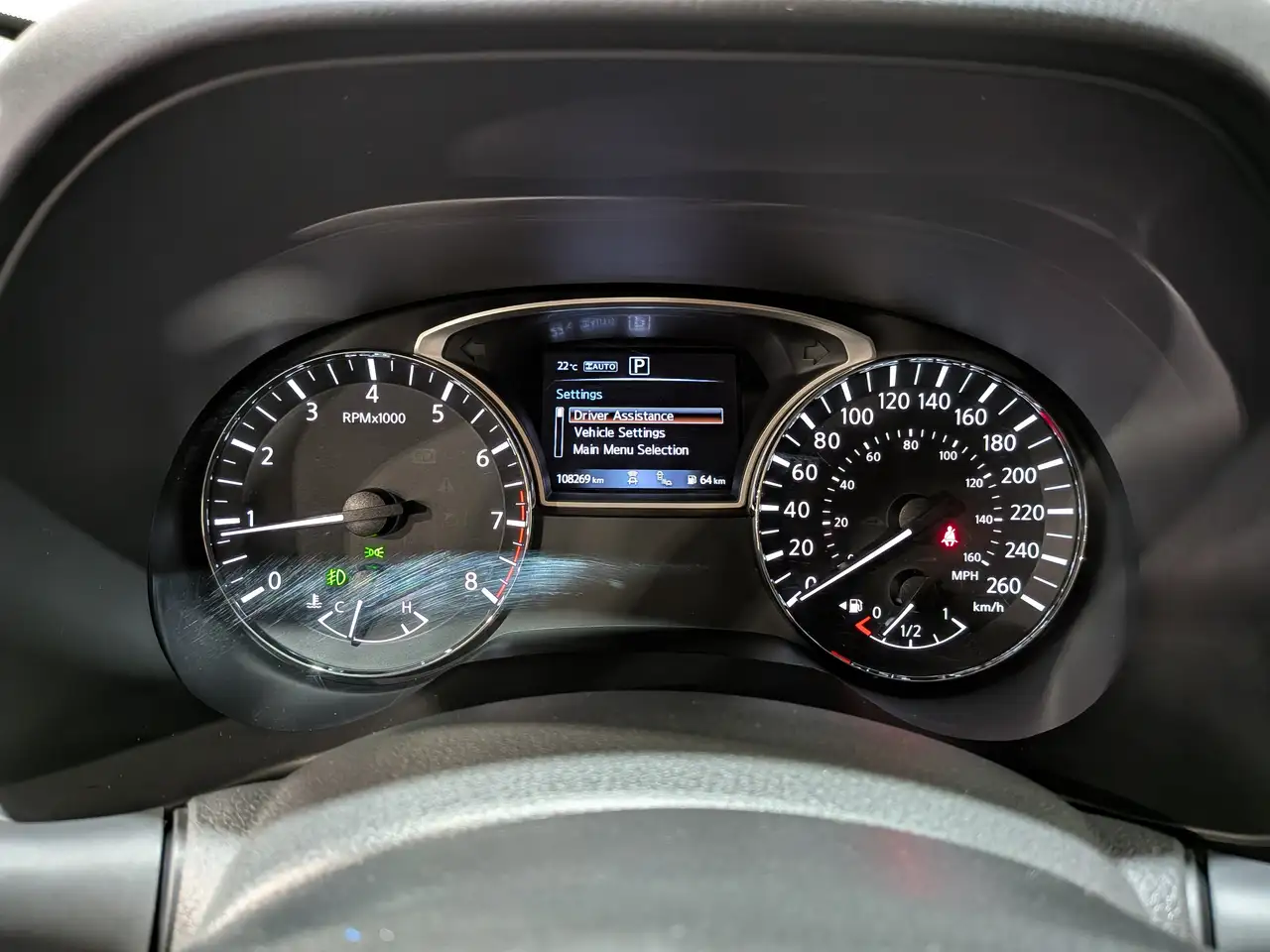 Nissan Pathfinder photo Nissan Pathfinder