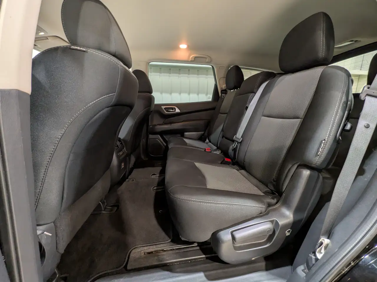 Nissan Pathfinder photo Nissan Pathfinder