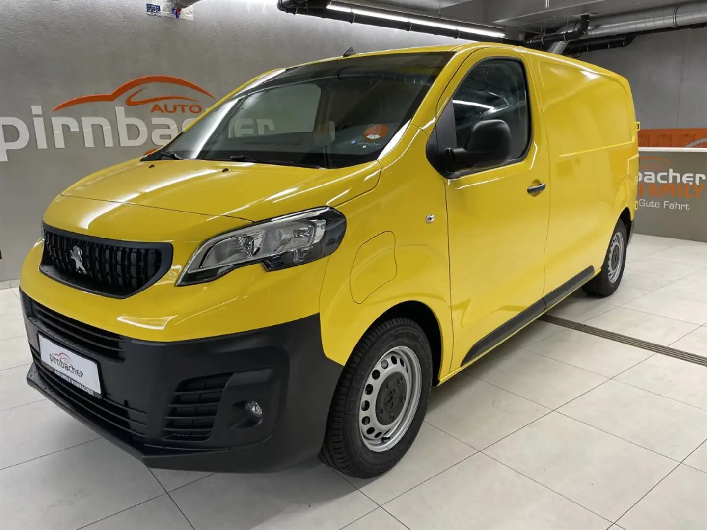 Peugeot e-Expert L2 75kWh Batterie Gelb - 1