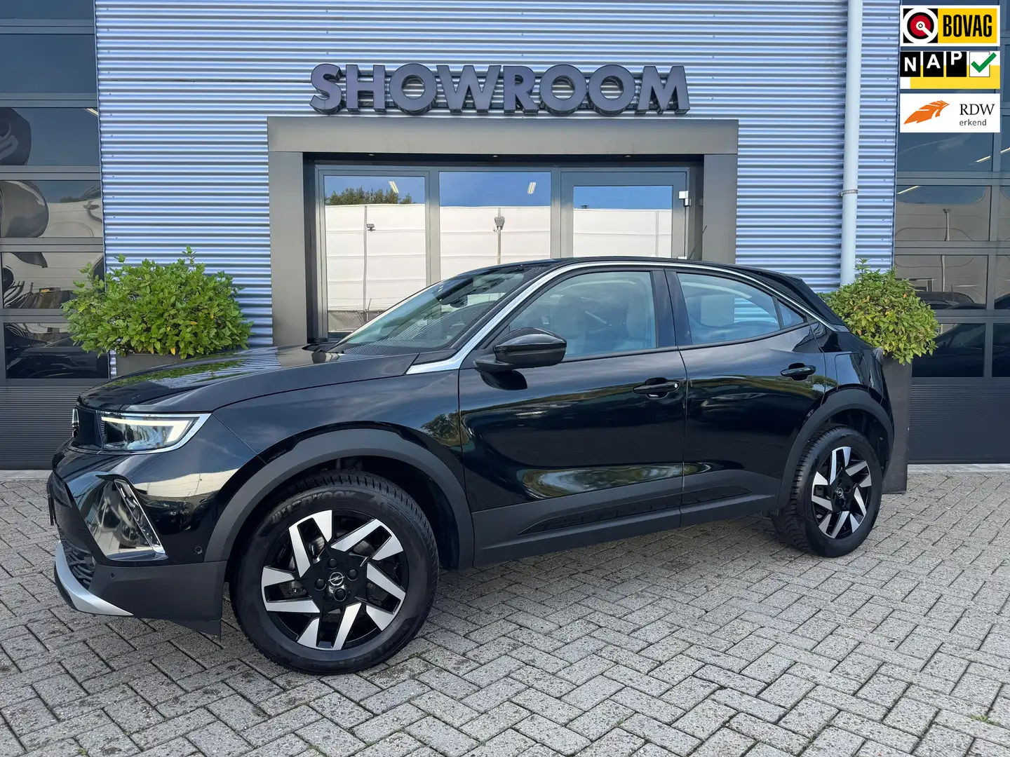 Opel Mokka 1.2 Turbo Elegance Zwart - 1