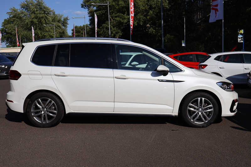 Volkswagen Touran 1.8 R-Line LED Totwinkel Kamera AHK DAB — photo 7