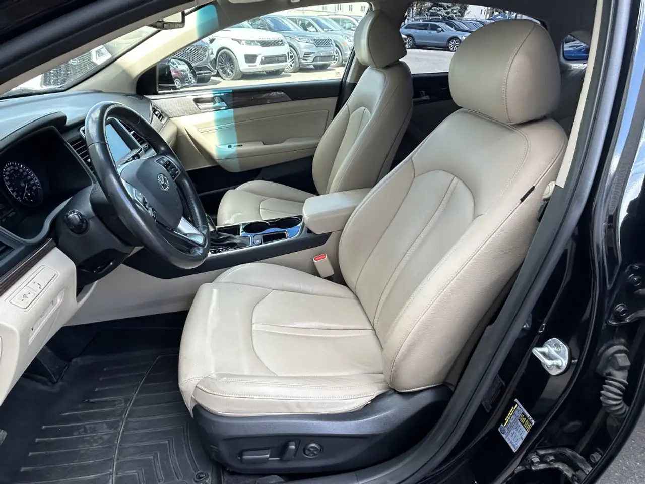 Hyundai SONATA снимка Hyundai SONATA