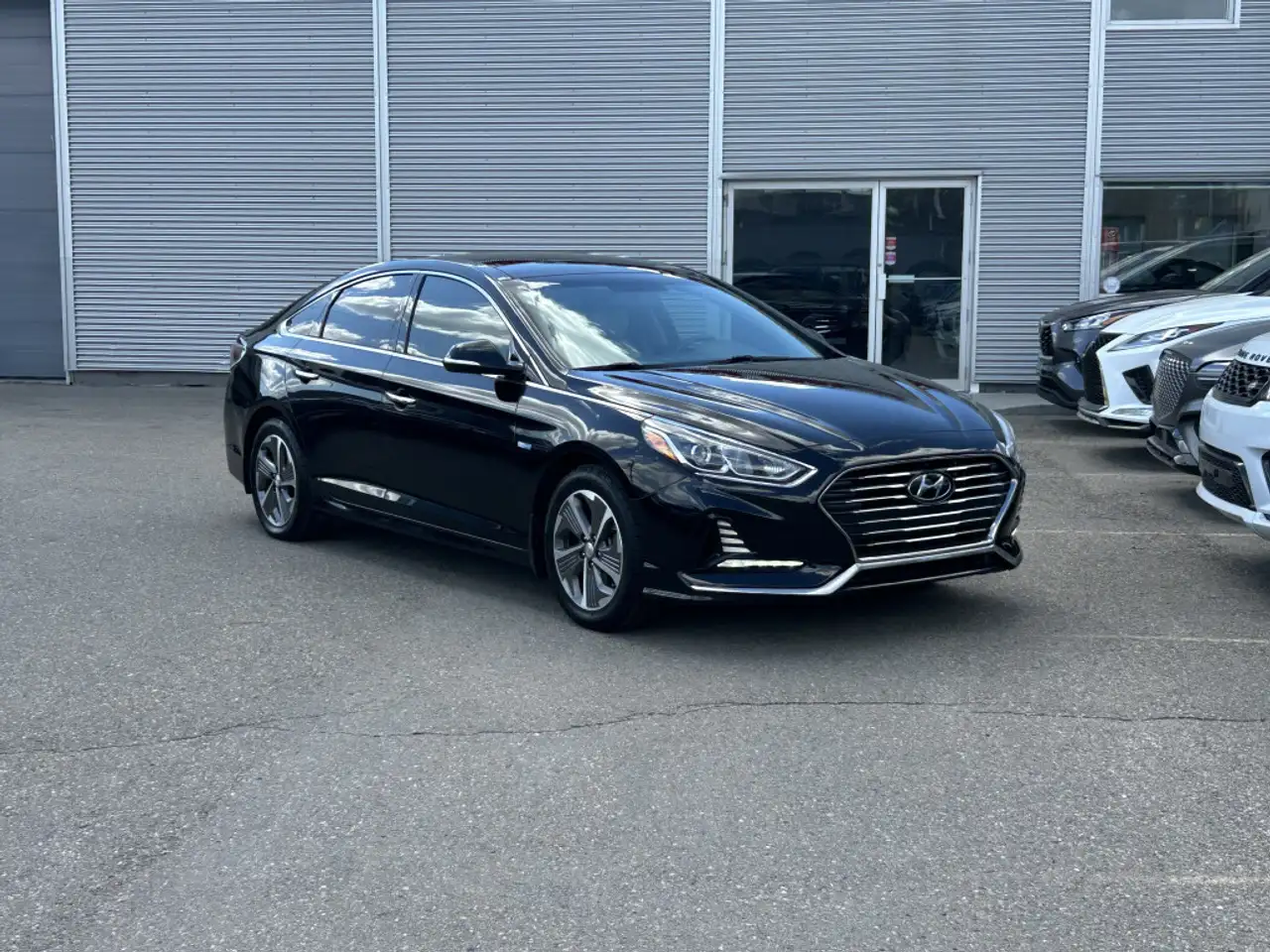 Hyundai SONATA снимка Hyundai SONATA