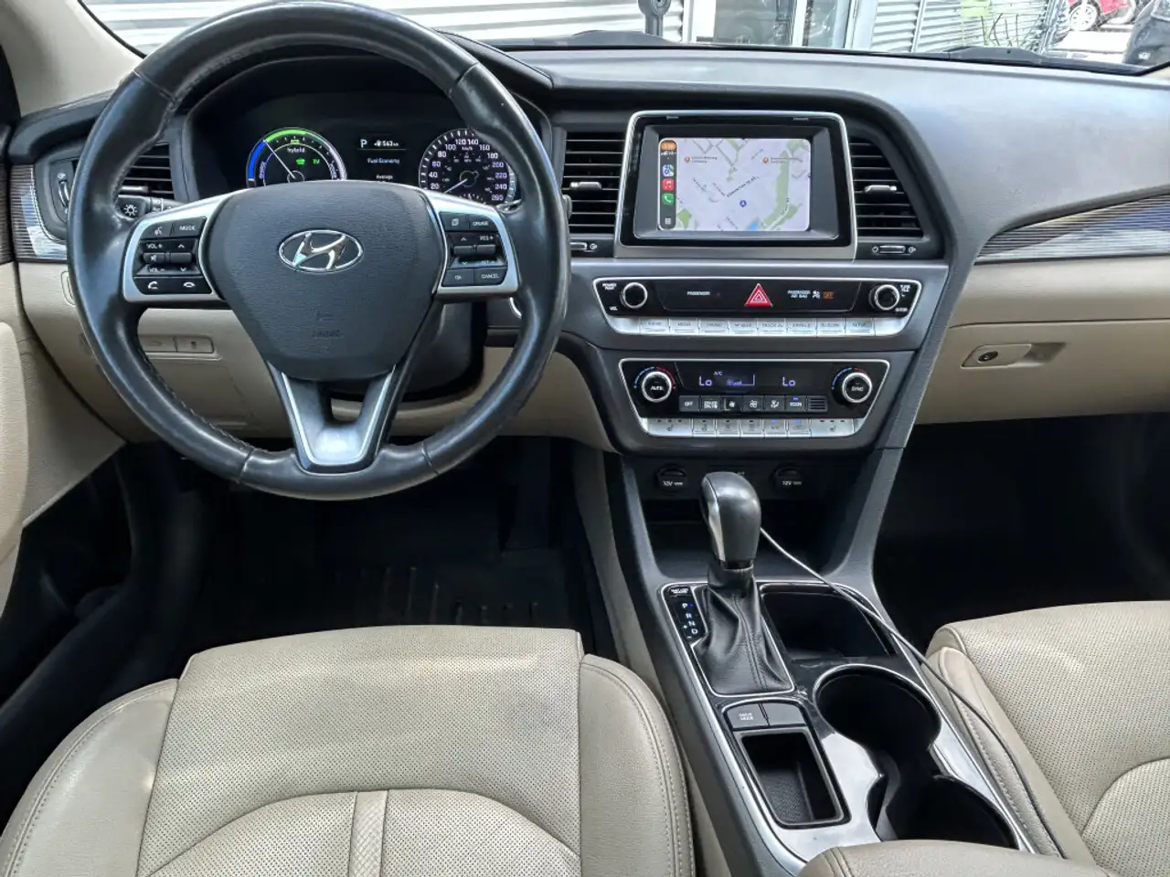 Hyundai SONATA снимка Hyundai SONATA