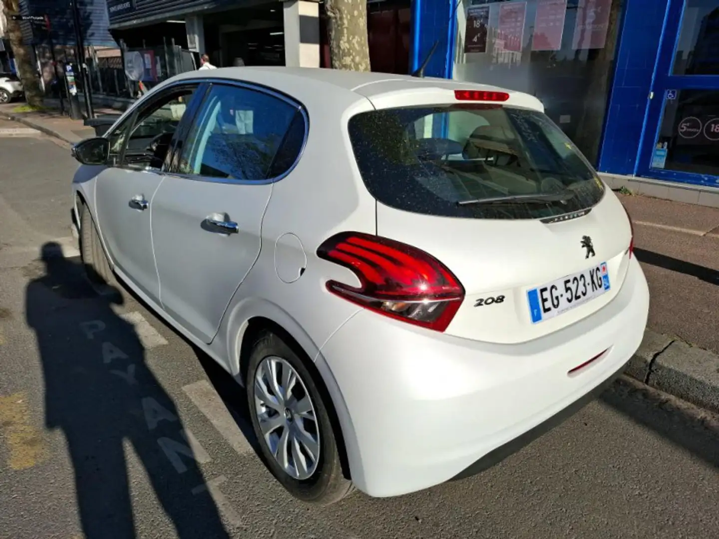 Peugeot 208 1.2 PURETECH 68CH ACTIVE 5P Blanc - 2