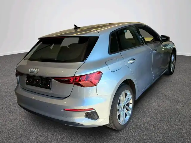 Audi A3 view 3