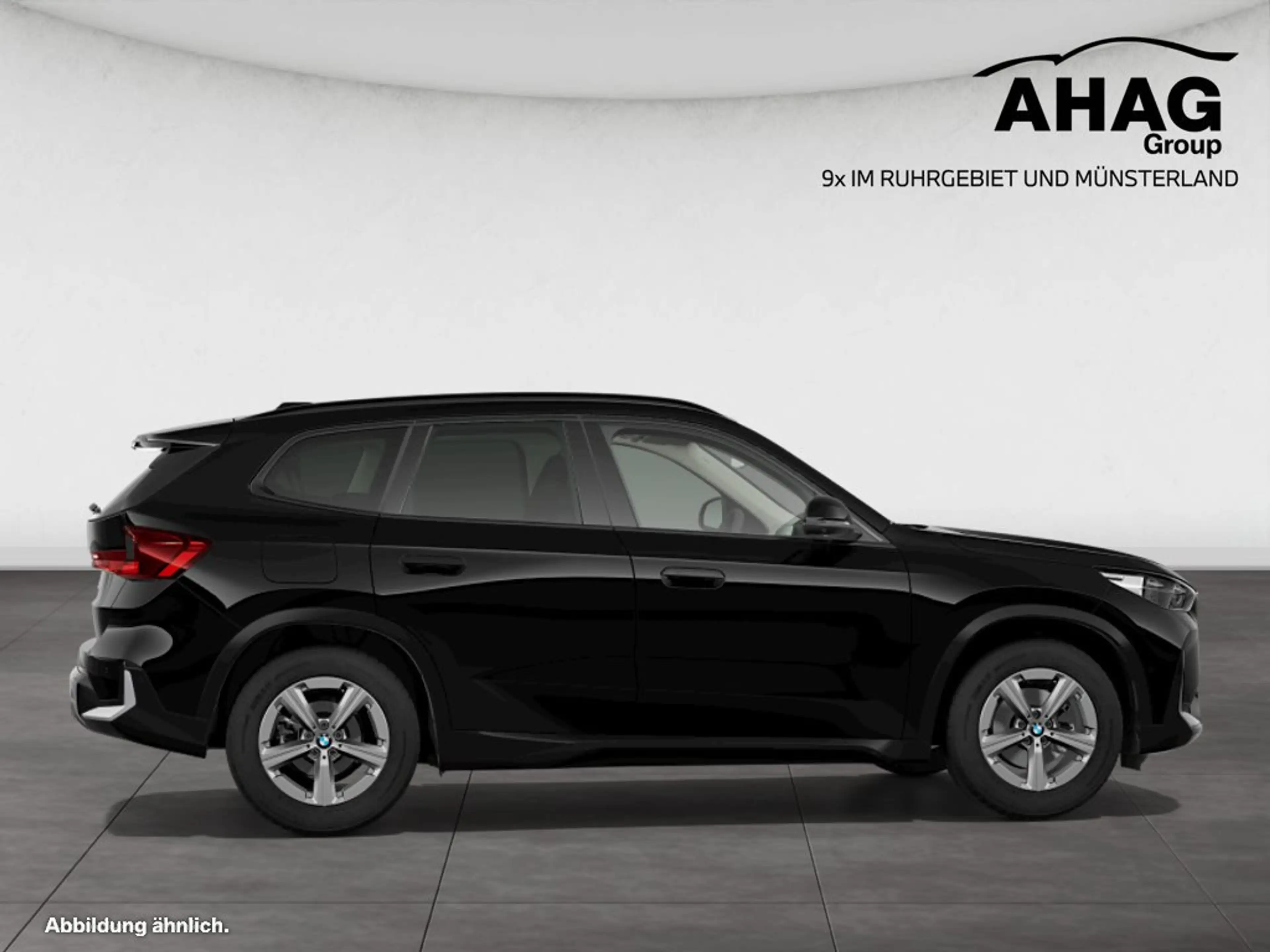 BMW X1 sDrive20i — photo 8