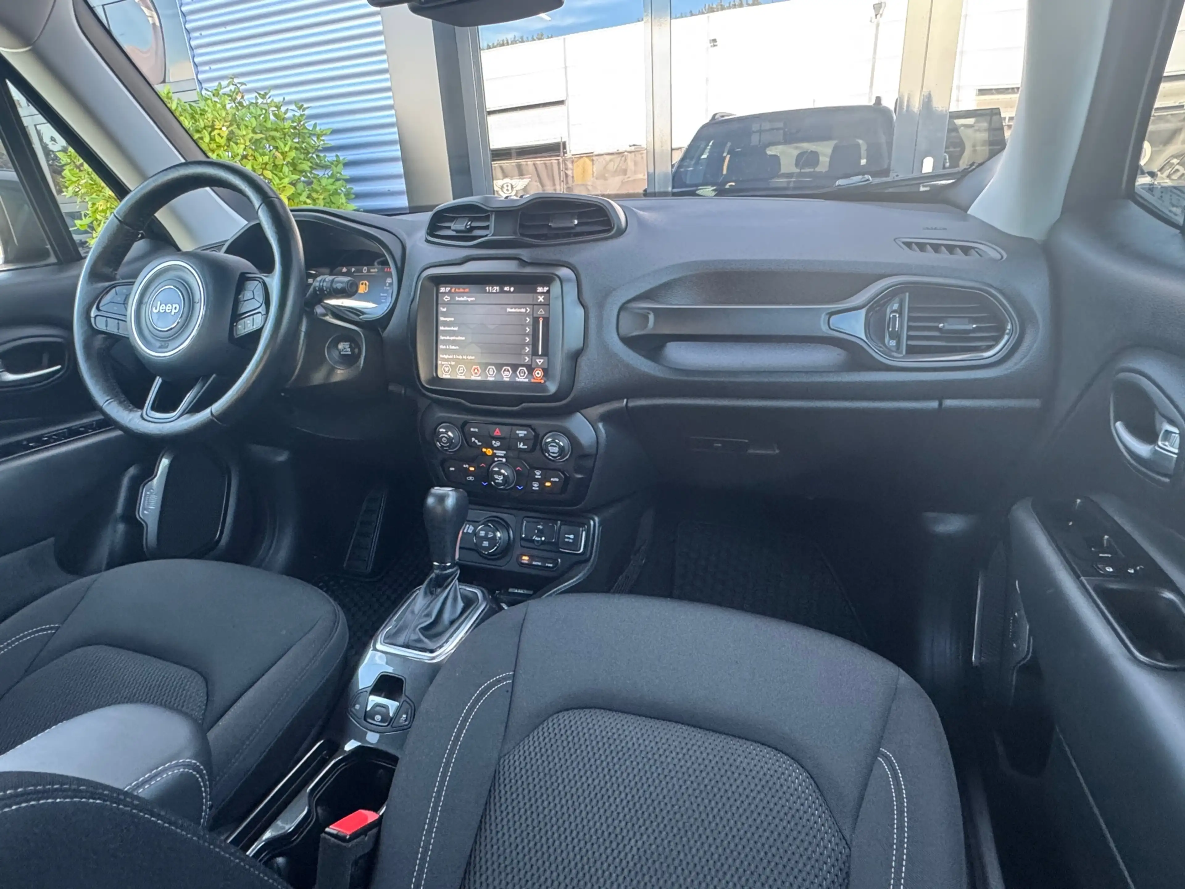 Jeep Renegade 4xe 240 Plug-in Hybrid Electric S AUTOMAAT|CAMERA| — photo 2