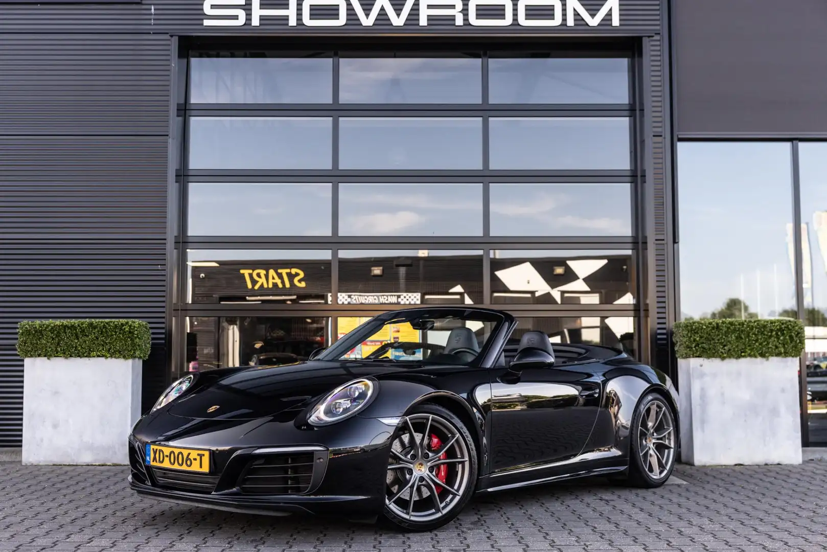 Porsche 991 Cabrio 991.2 3.0 Carrera 4S, 420 PK, Carbon, 18-we Zwart - 2