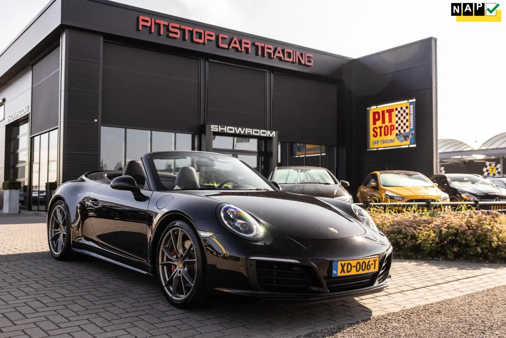 Porsche 991 Cabrio 991.2 3.0 Carrera 4S, 420 PK, Carbon, 18-we Zwart - 1