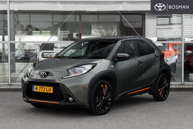 Toyota Aygo X 1.0 VVT-i MT Play Limited Edition Uitgevoerd