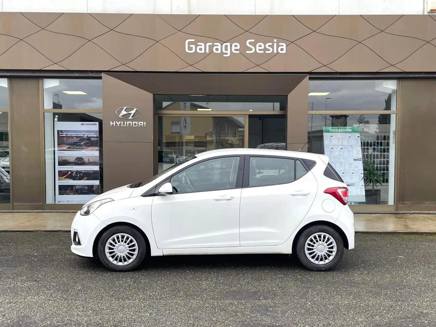 Hyundai i10 i10 1.0 MPI Comfort Bianco - 2