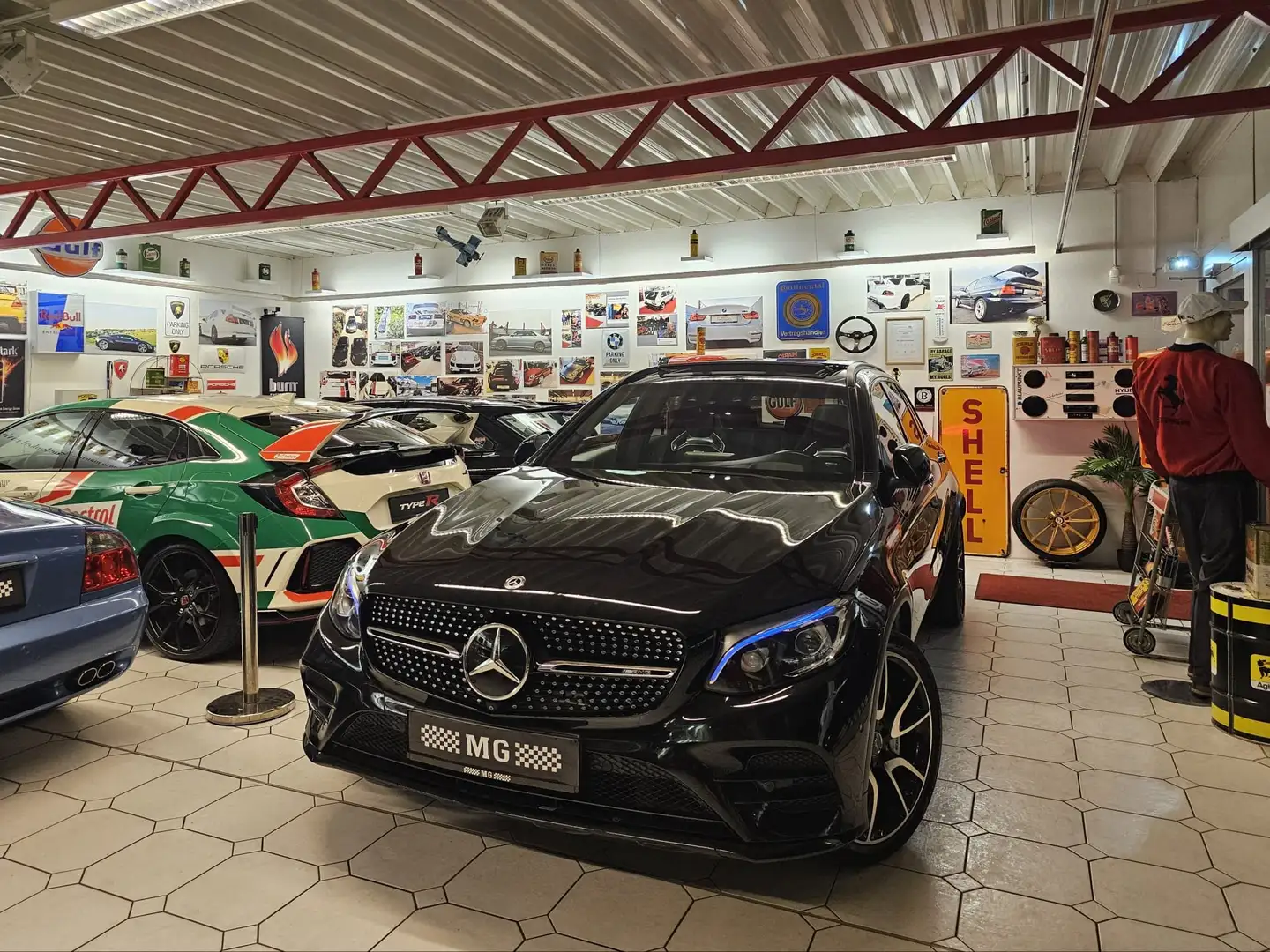 Mercedes-Benz GLC 43 AMG - VERKAUFT - GLC 43 AMG 4Matic Sportsitze Panorama Schwarz - 2