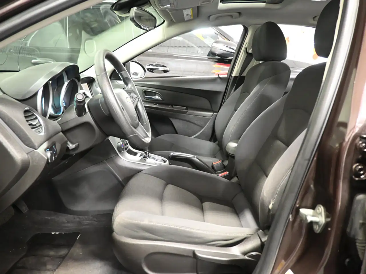 Chevrolet Cruze снимка Chevrolet Cruze