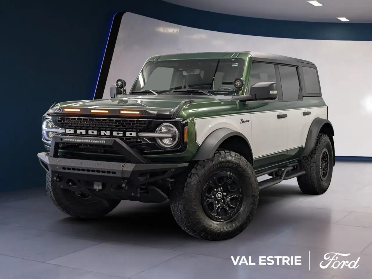 Ford Bronco снимка Ford Bronco