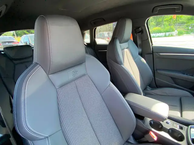 Audi S3 view 12