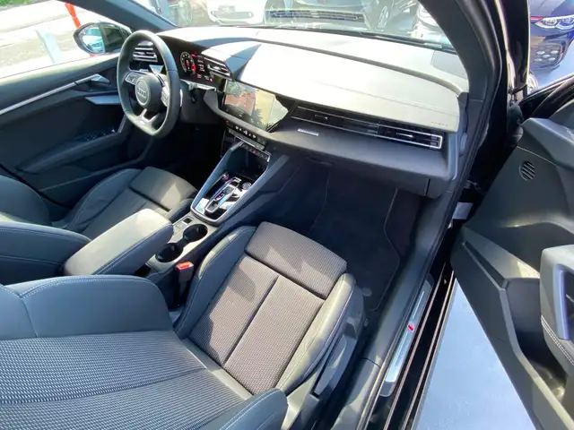 Audi S3 view 11