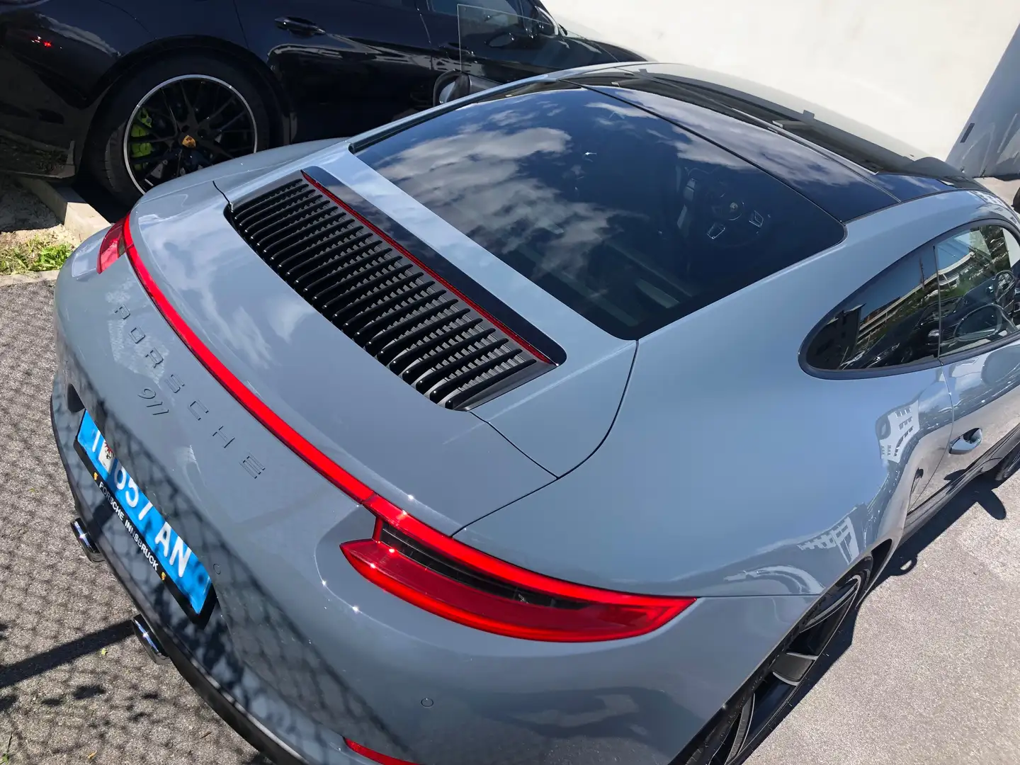 Porsche 911 911 Turbo Tiptronic Grey - 1
