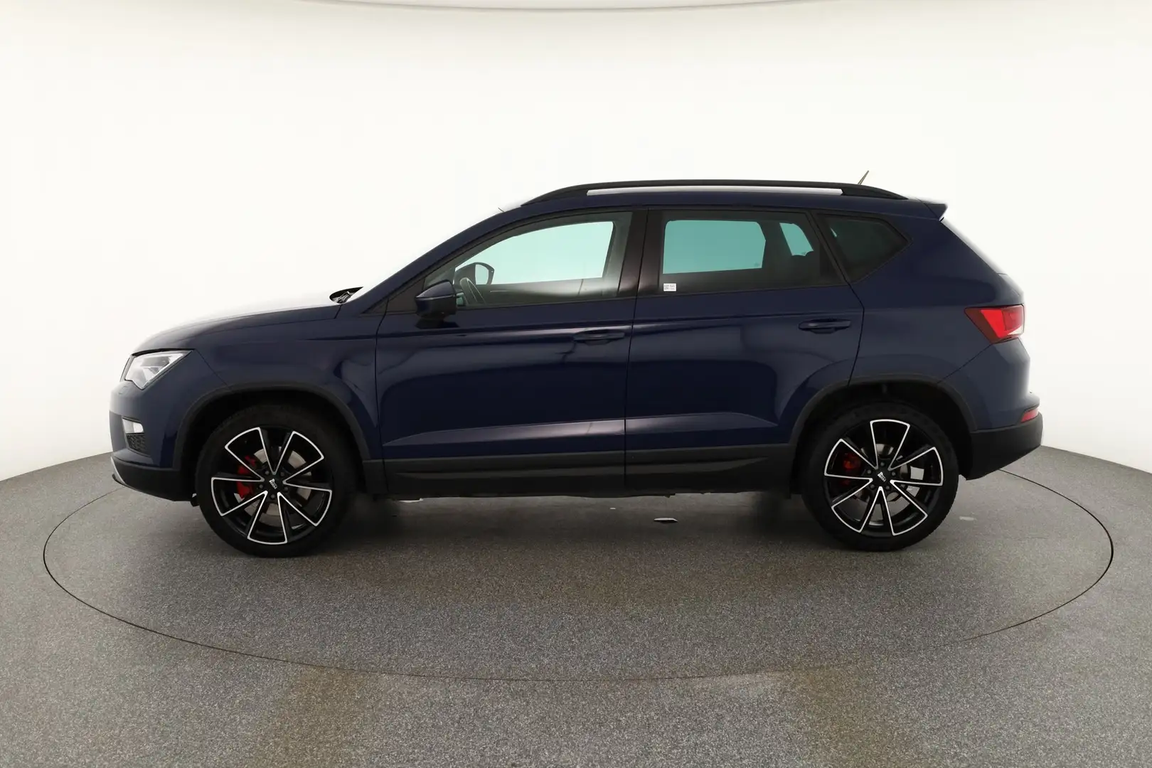 SEAT Ateca 1.4 TSI DSG Style 4Drive LED Navi AHK PDC Blauw - 2