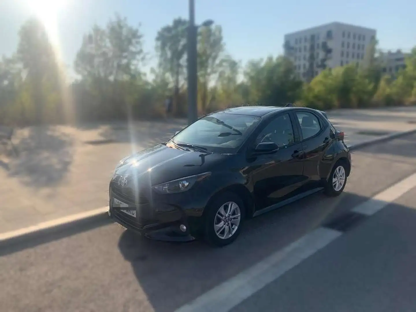 Toyota Yaris 125 S-Edition Negro - 1