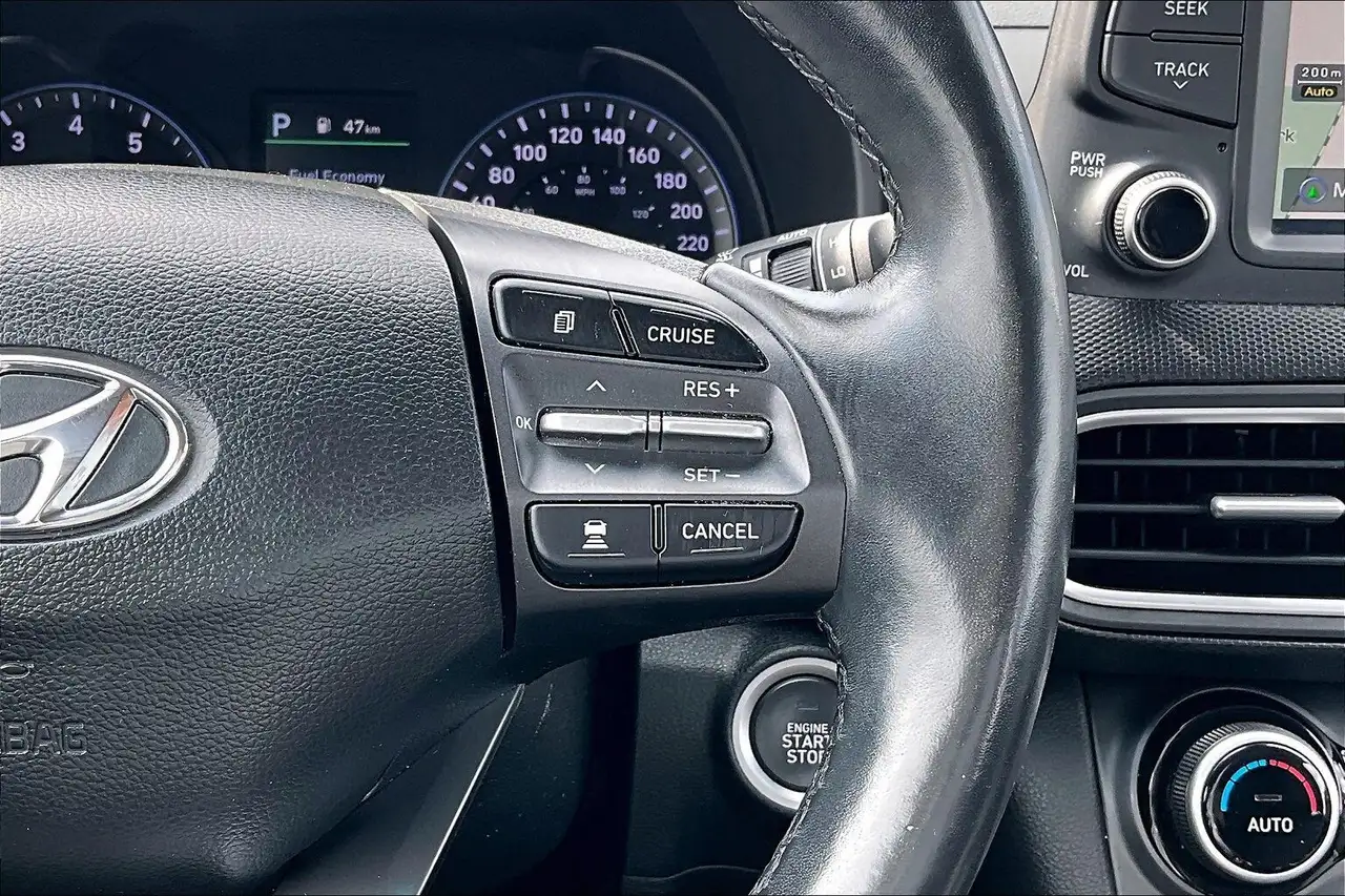 Hyundai KONA снимка Hyundai KONA