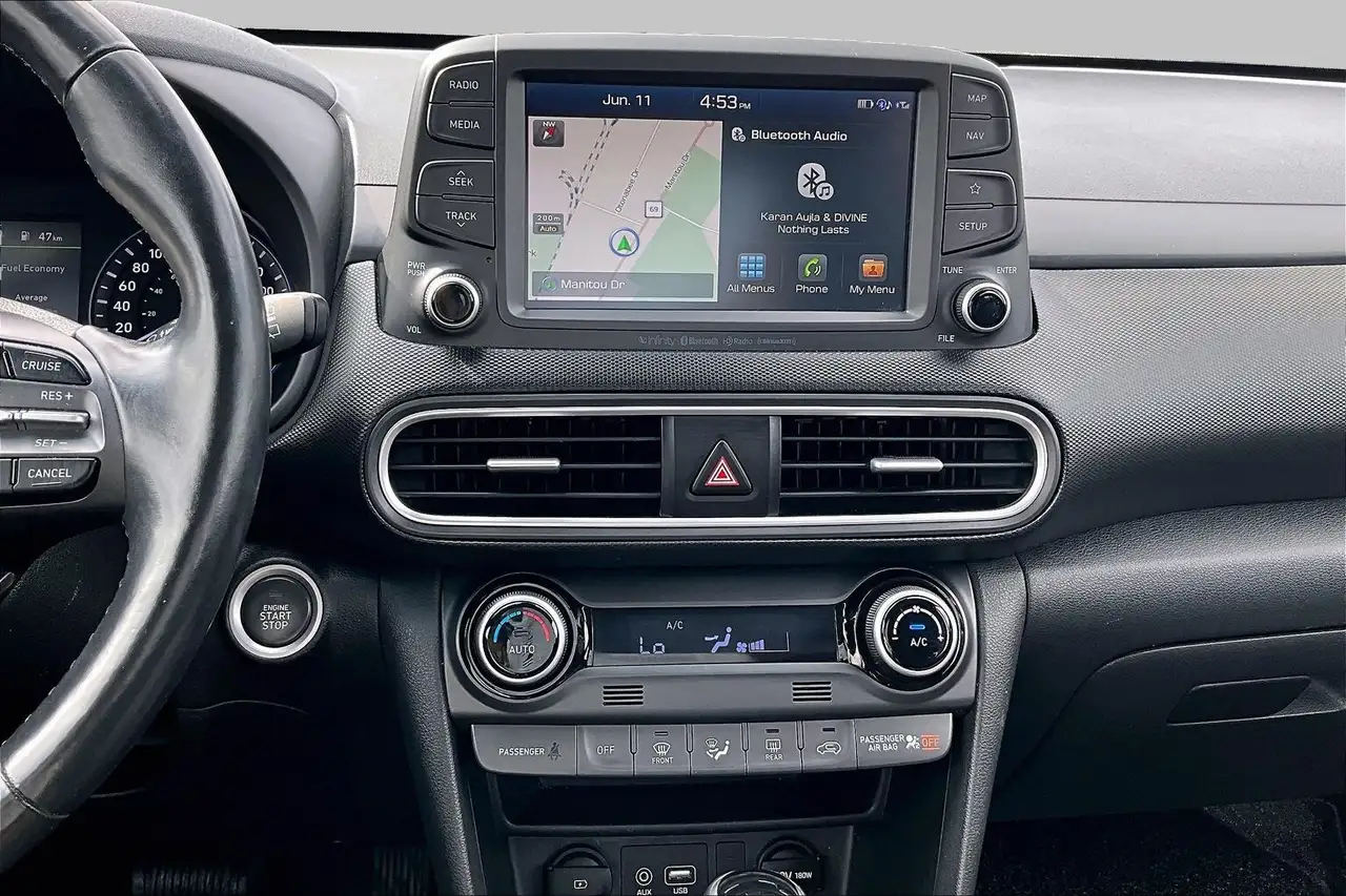 Hyundai KONA снимка Hyundai KONA