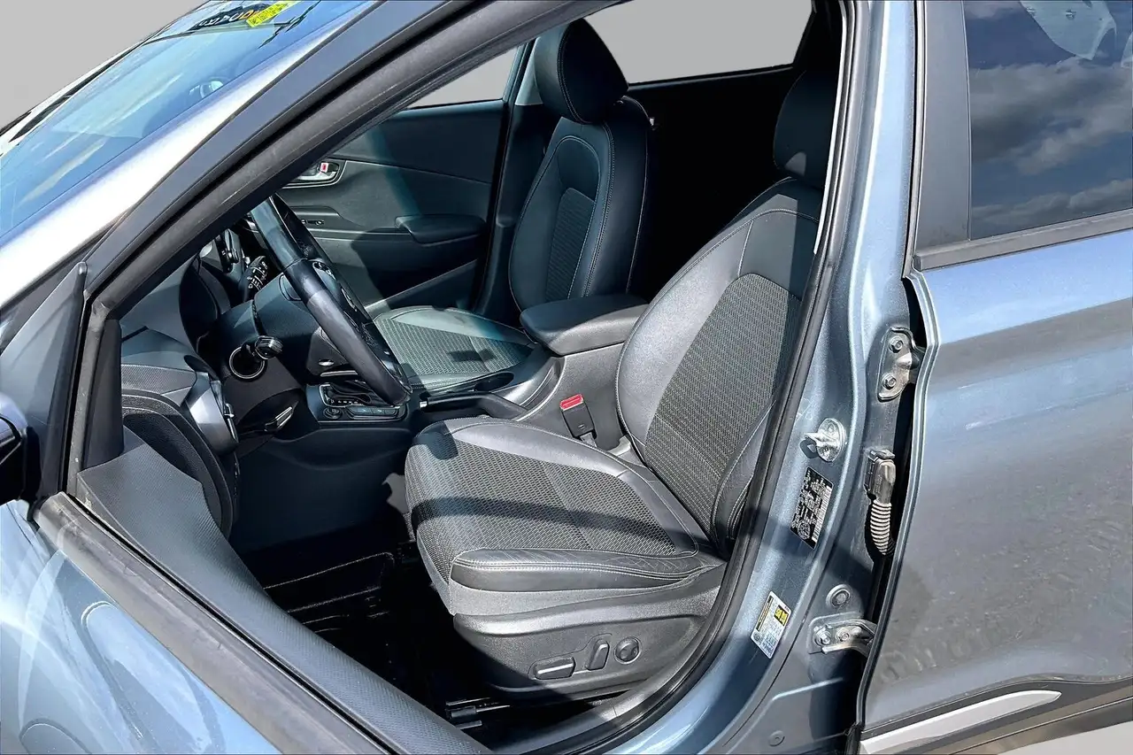 Hyundai KONA снимка Hyundai KONA