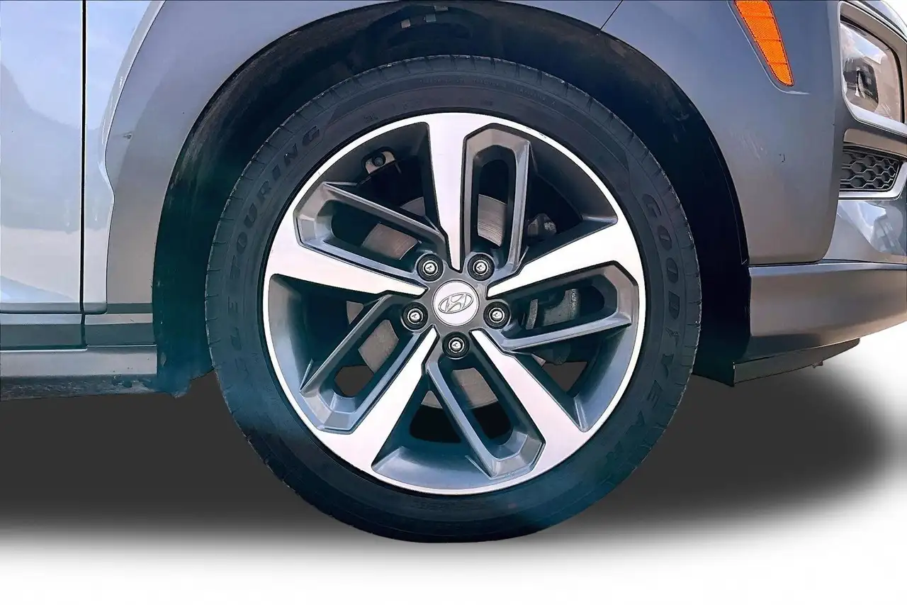 Hyundai KONA снимка Hyundai KONA