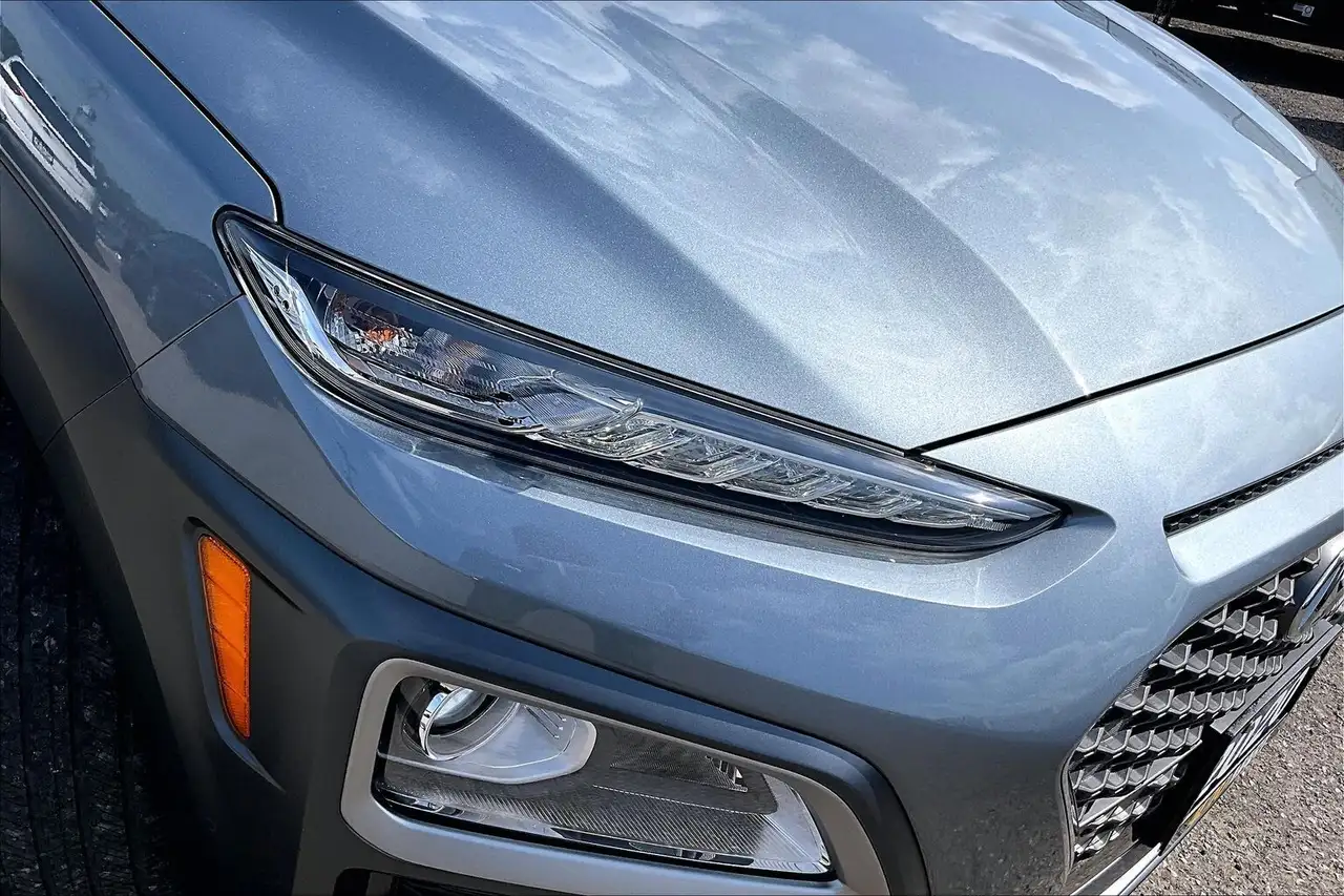Hyundai KONA снимка Hyundai KONA