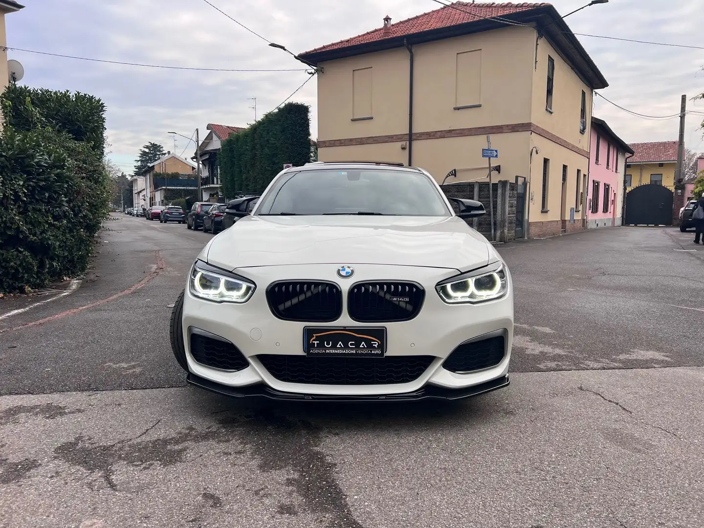 BMW 140 M Msport Weiß - 2