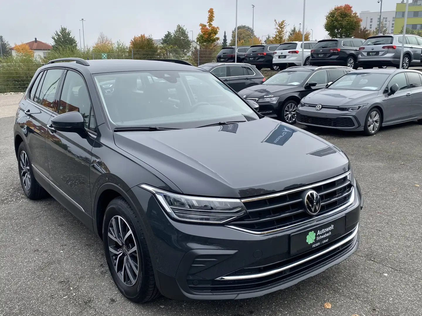 Volkswagen Tiguan 2.0 TDI DSG LIFE AHK APP LED Grigio - 2