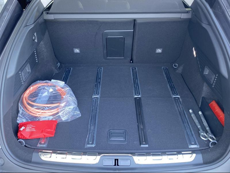 Citroen C5 X 1.6 Plug-in Hybrid 225 EAT8 Shine Pack — photo 10