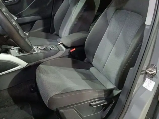Audi Q2 view 14