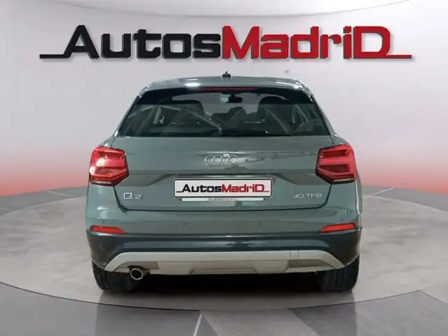 Audi Q2 view 6