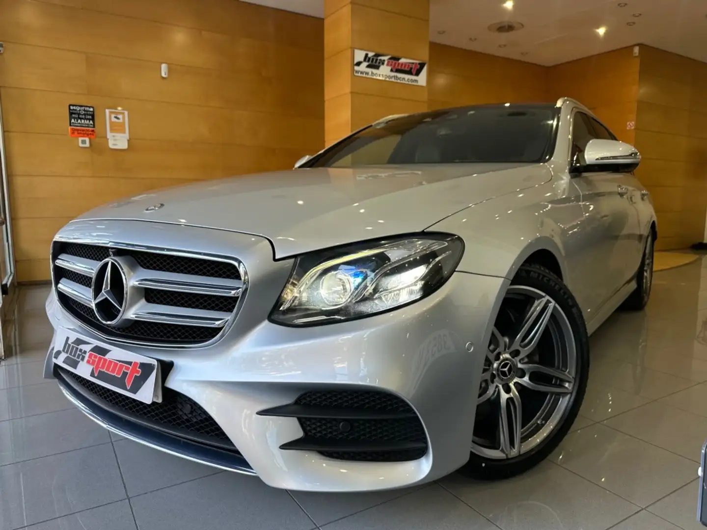 Mercedes-Benz E 220 Estate 220d 9G-Tronic Gris - 1