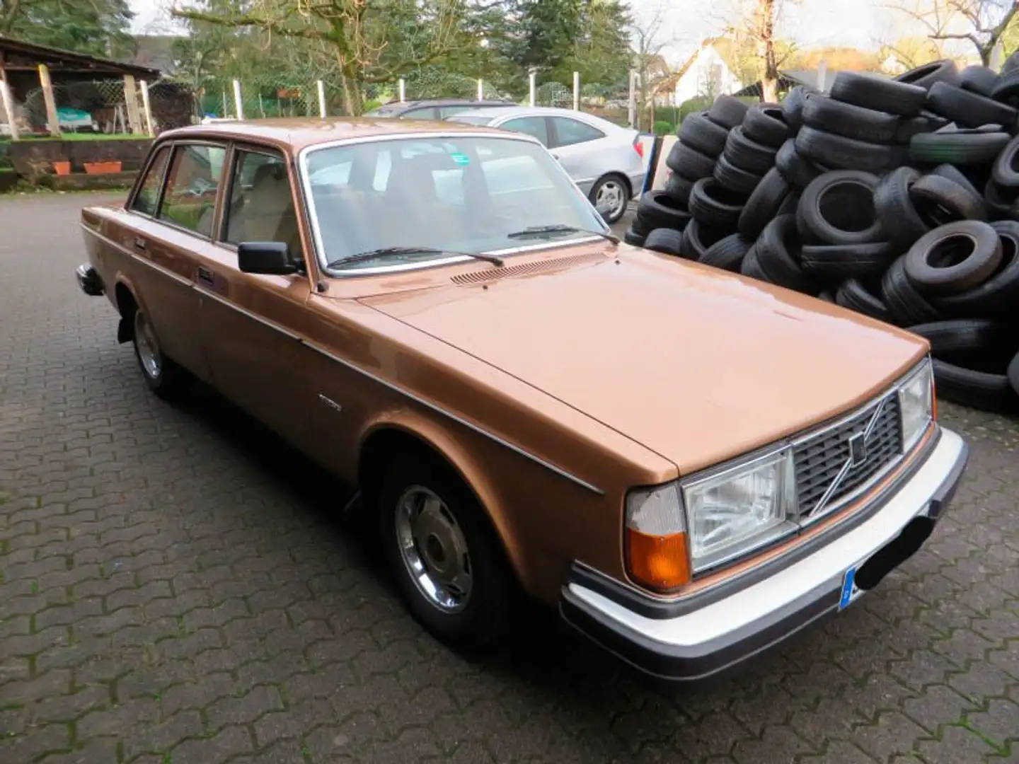 Volvo 240 240 Gl D6 Automatik Bronze - 1