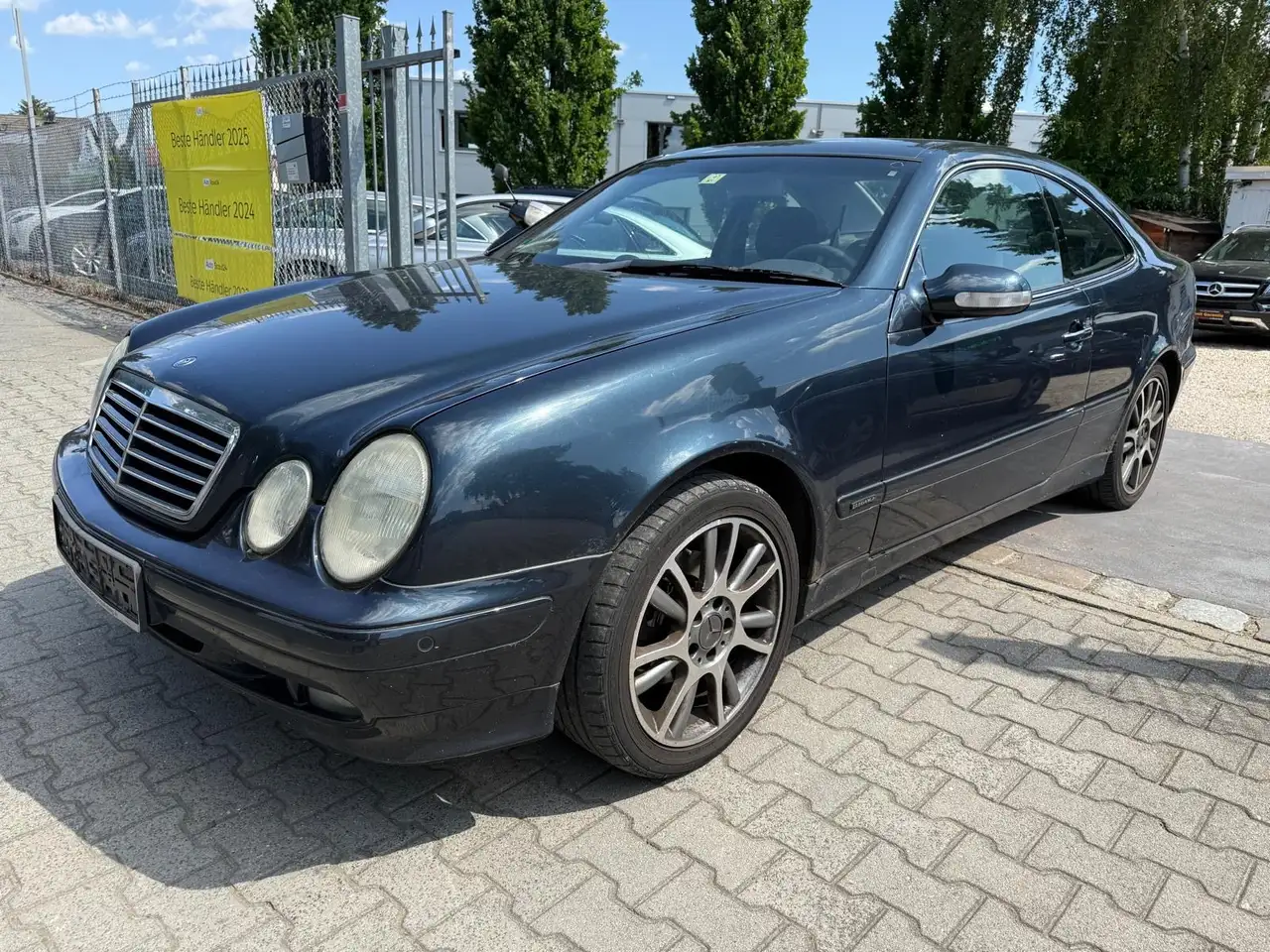 Mercedes-Benz CLK 200